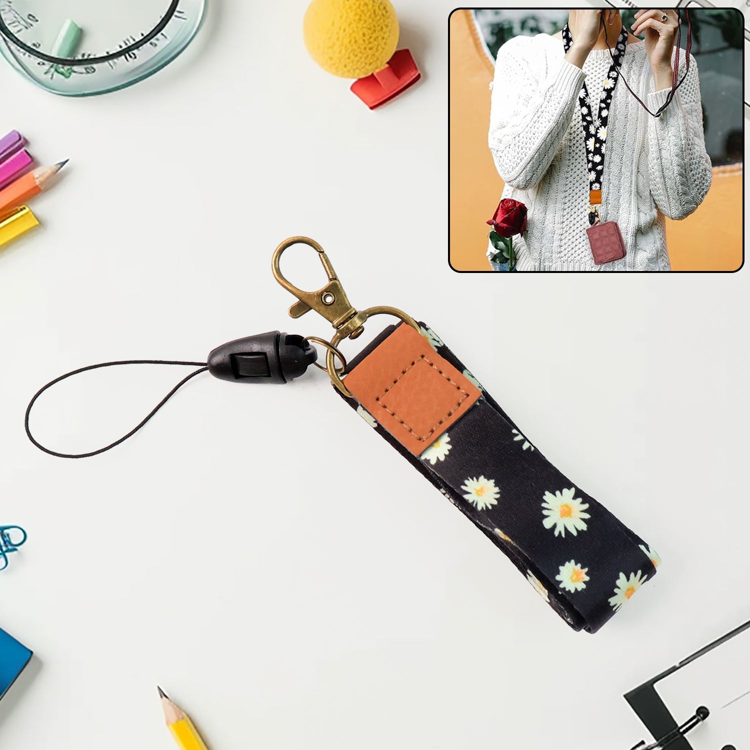 Daisy Flower Print Keychain Daisy Flower Print Keychain